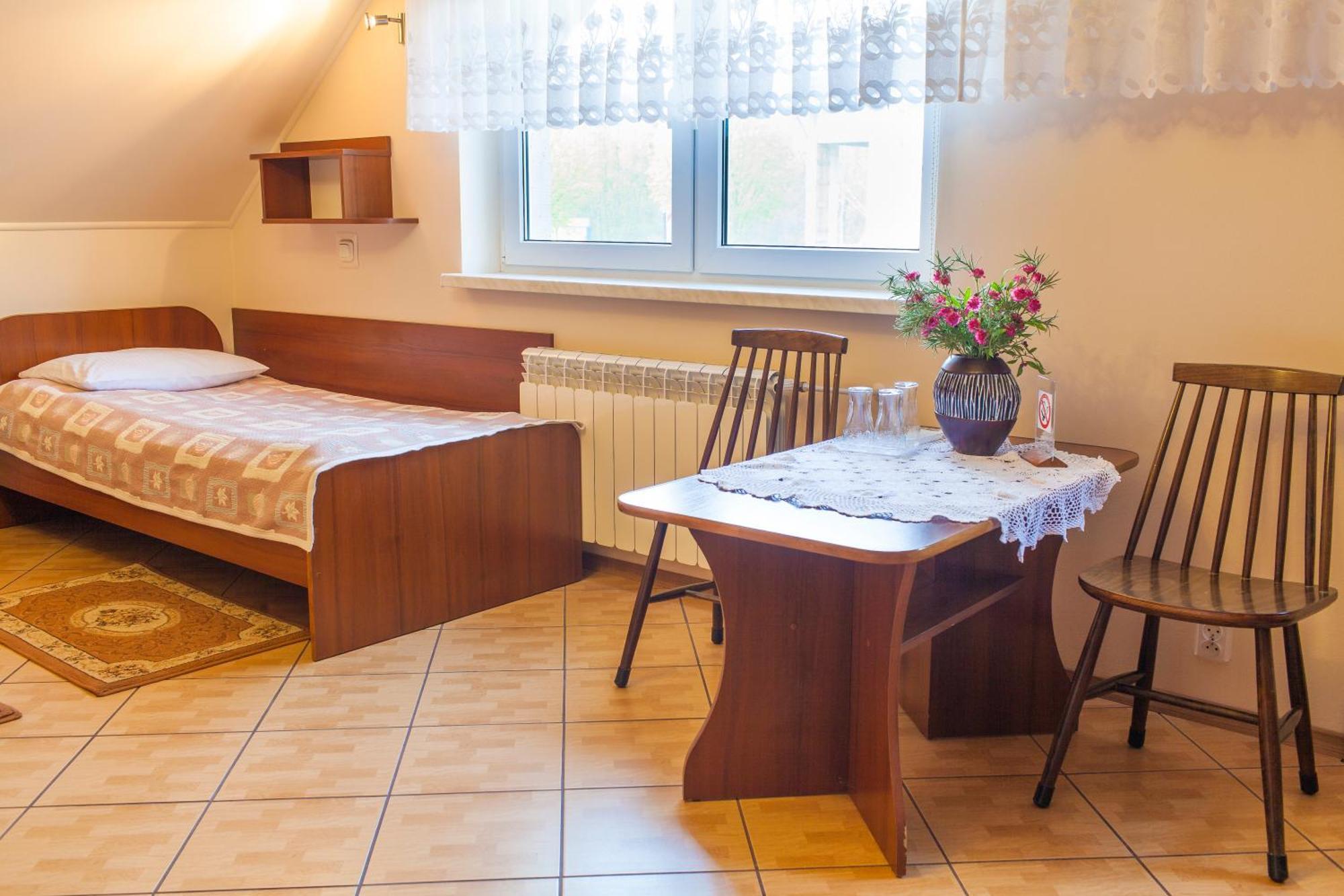 Bed and Breakfast Gosciniec Pod Zaglami Skoki Duze Pokoj fotografie